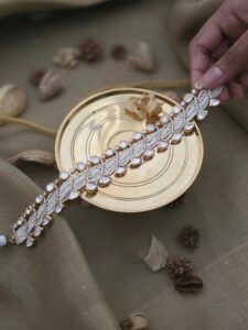chavi-pearl-and-polki-choker