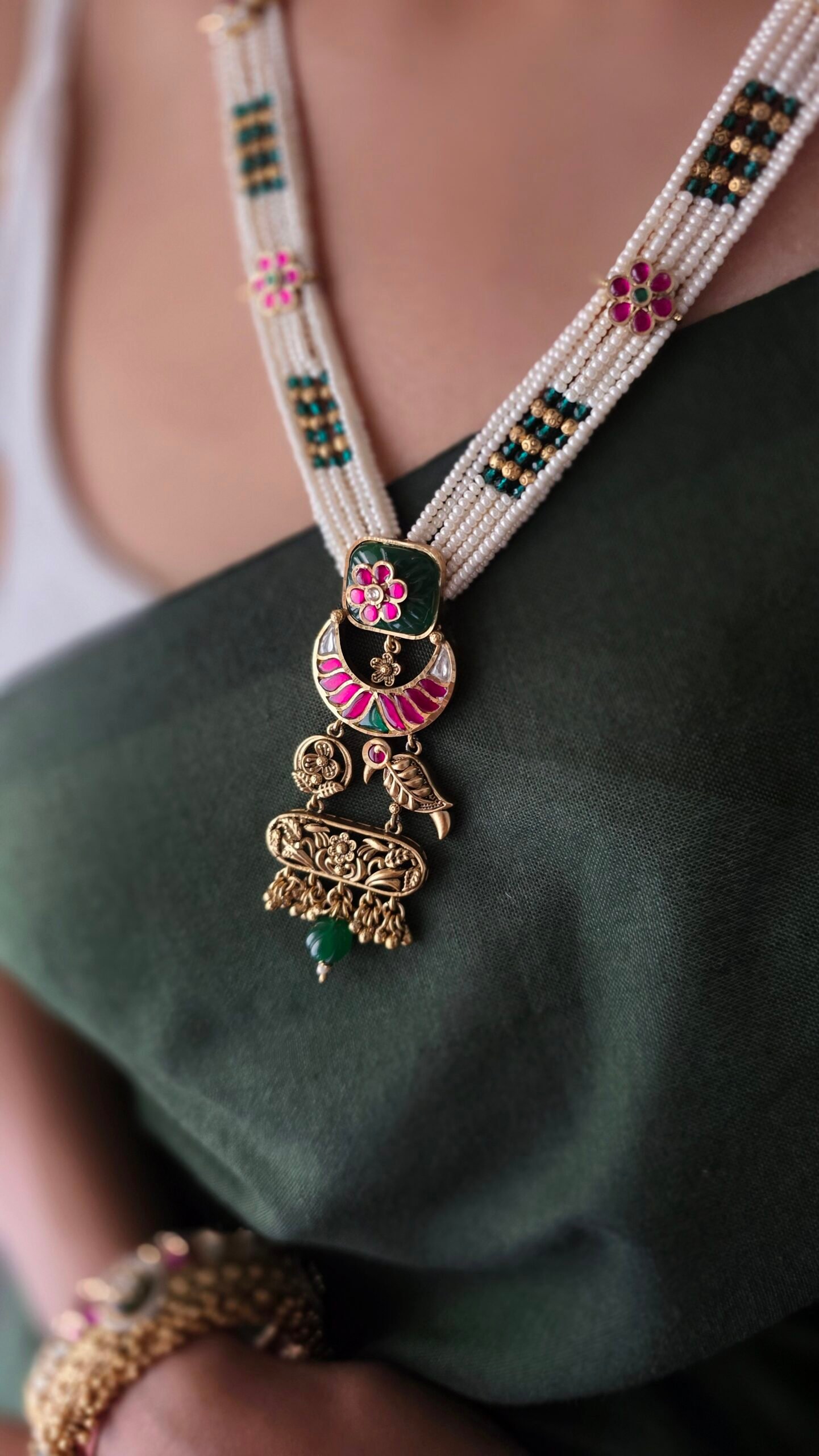 prasang-pearl-and-polki-necklace