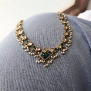 Saya emerald necklace